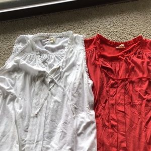 Sleeveless tops